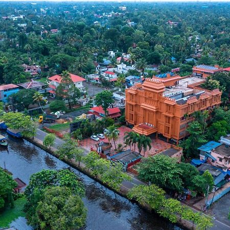 Haveli Backwater Resort Alappuzha Екстер'єр фото