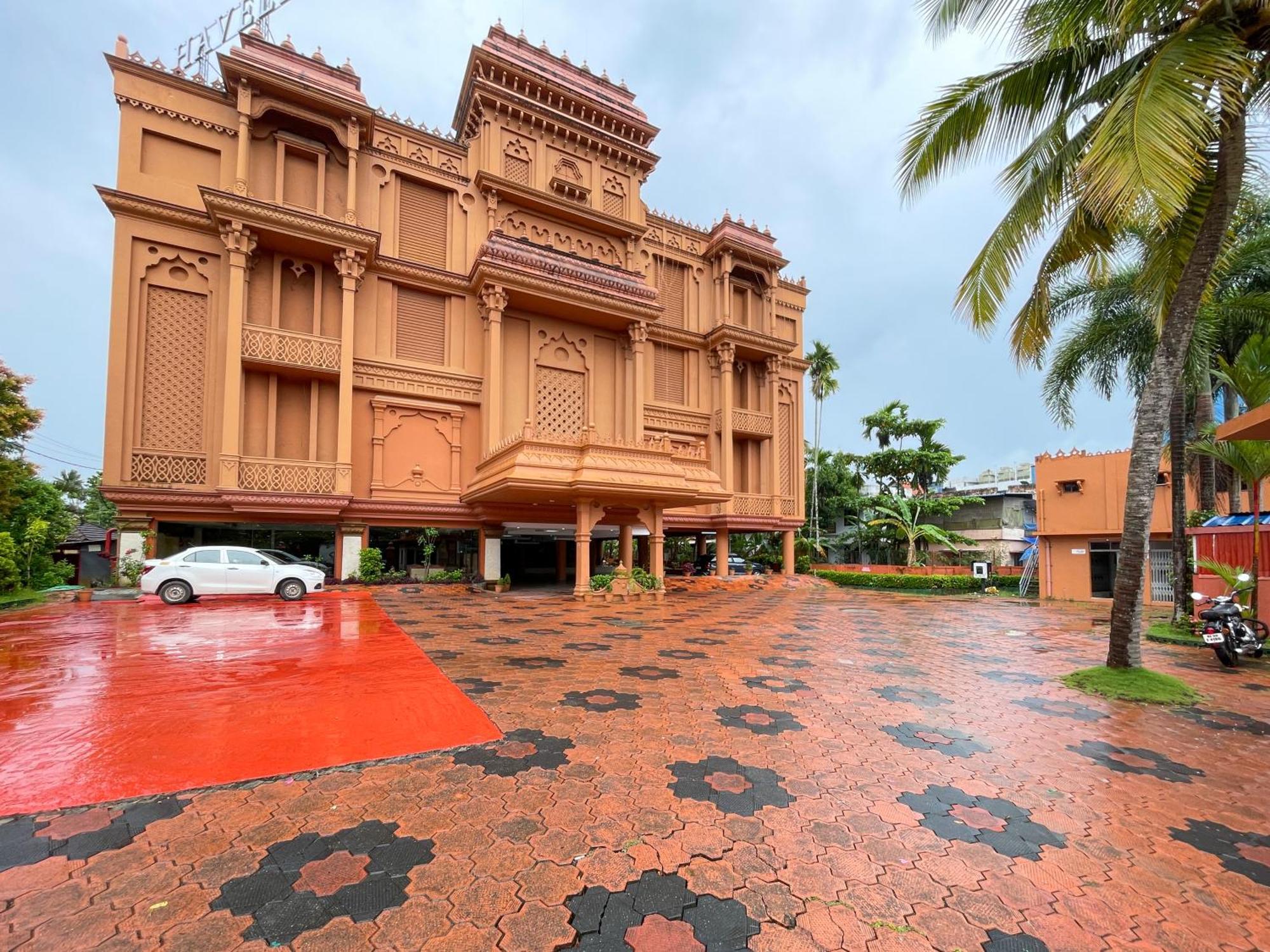 Haveli Backwater Resort Alappuzha Екстер'єр фото